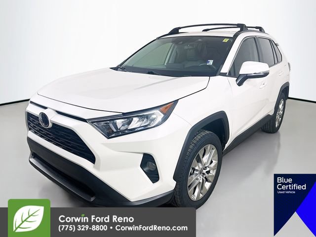 Used 2021 Toyota RAV4 XLE Premium AWD/4WD image 4