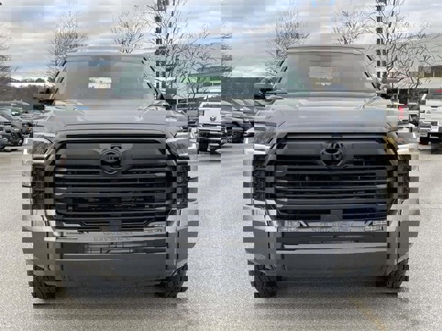 Used 2024 Toyota Tundra Limited image 8