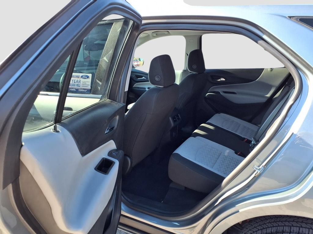 Used 2023 Chevrolet Equinox LT FWD image 28