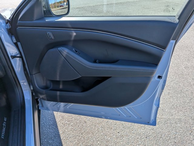 Certified 2025 Ford Mustang Mach-E Select w/ Interior Protection Package image 33