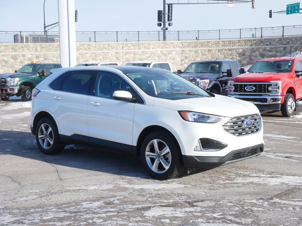 Certified 2022 Ford Edge SEL w/ Convenience Package image 3