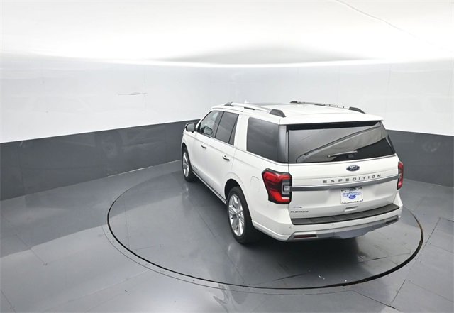 Certified 2024 Ford Expedition Platinum image 24