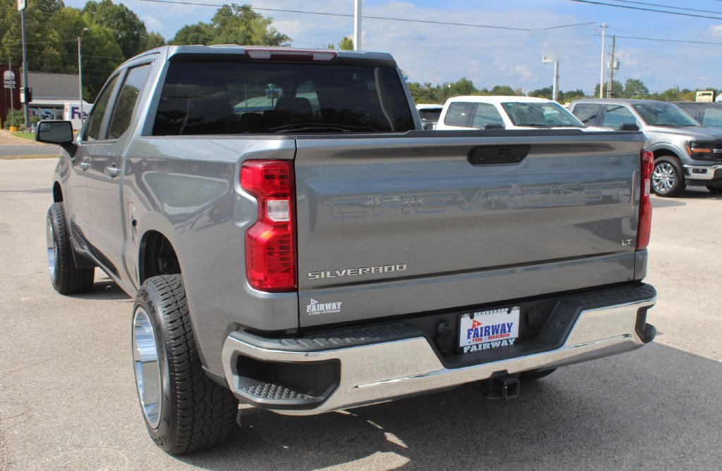 Used 2021 Chevrolet Silverado 1500 LT RWD image 10