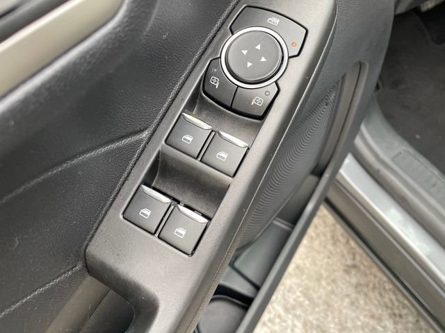 Certified 2021 Ford Escape SE w/ SE Sport Appearance Package image 28