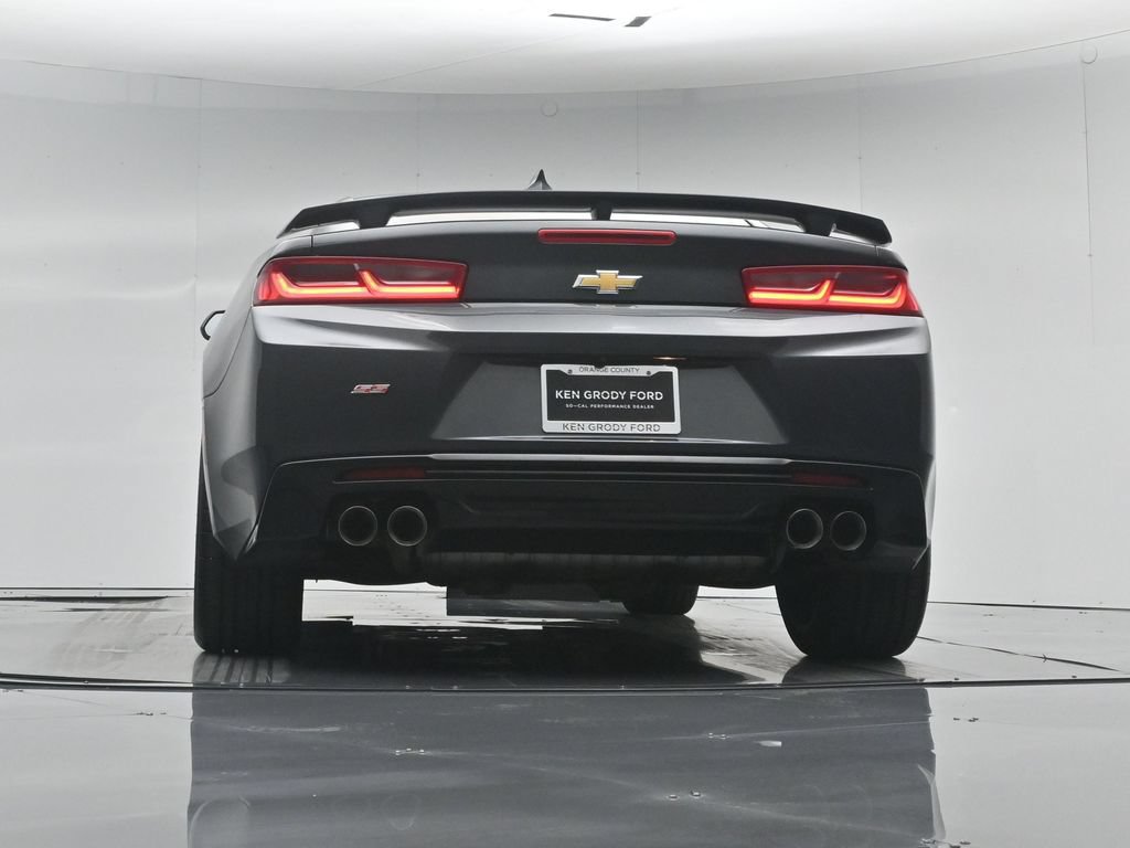 Used 2018 Chevrolet Camaro SS RWD image 50