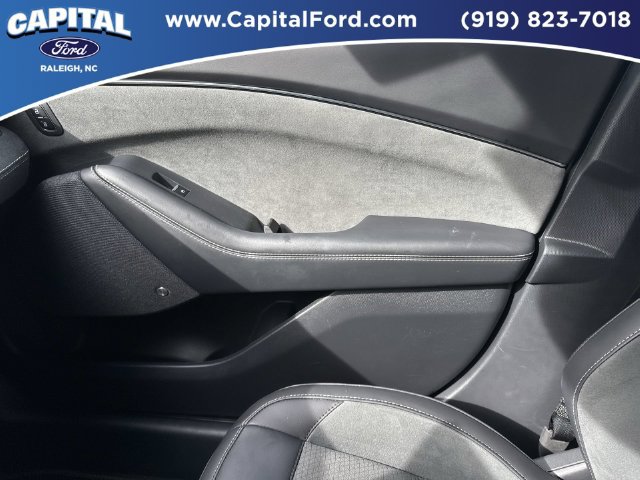 Certified 2025 Ford Mustang Mach-E GT AWD/4WD image 29