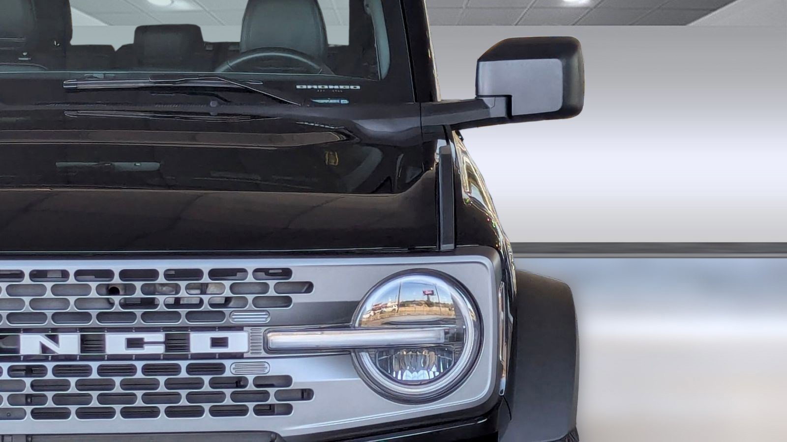 Certified 2023 Ford Bronco Badlands w/ Sasquatch Package image 11