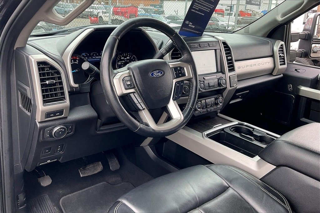 Certified 2020 Ford F350 Lariat w/ Lariat Ultimate Package image 12