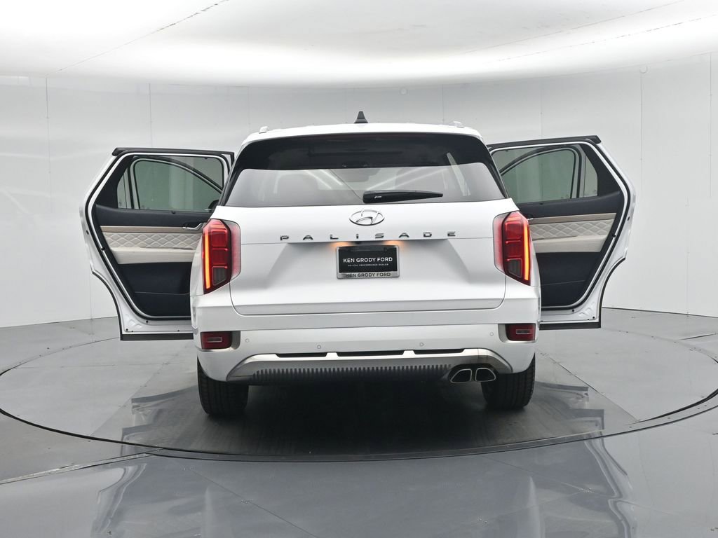 Used 2022 Hyundai Palisade Calligraphy w/ Cargo Package FWD image 38