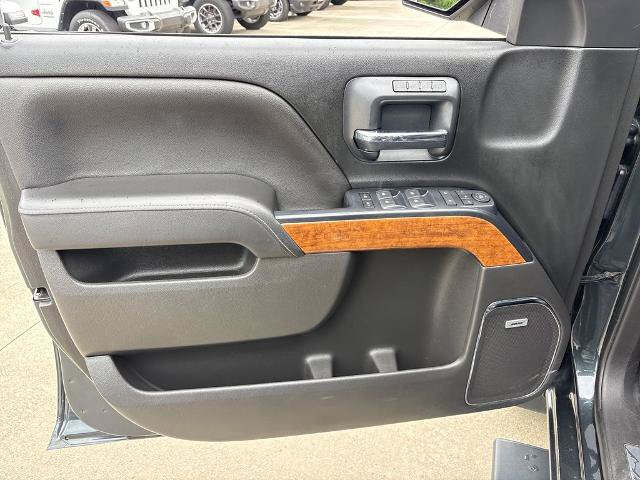 Used 2018 Chevrolet Silverado 1500 High Country AWD/4WD image 16