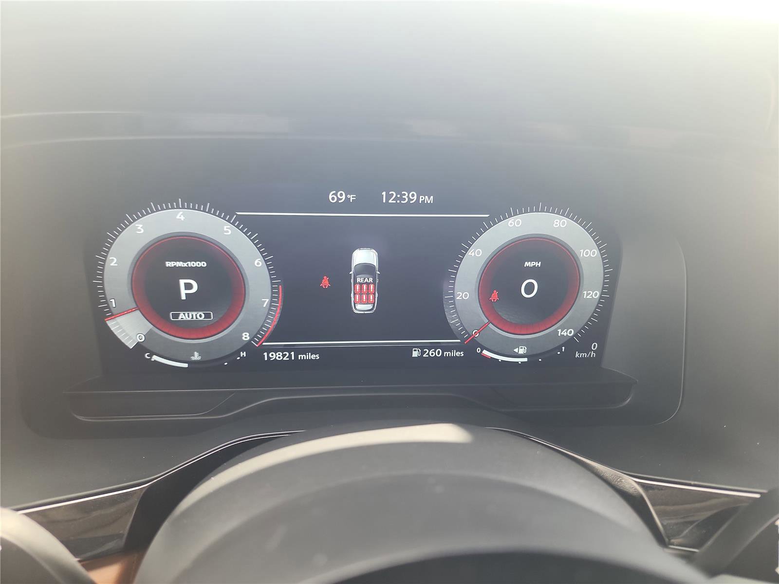 Used 2024 Nissan Pathfinder Platinum image 31