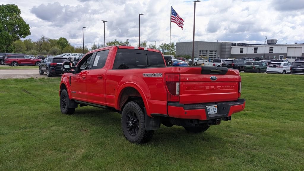 Certified 2022 Ford F350 Lariat w/ Tremor Off-Road Package AWD/4WD image 5