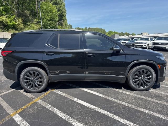 Used 2022 Chevrolet Traverse RS image 5