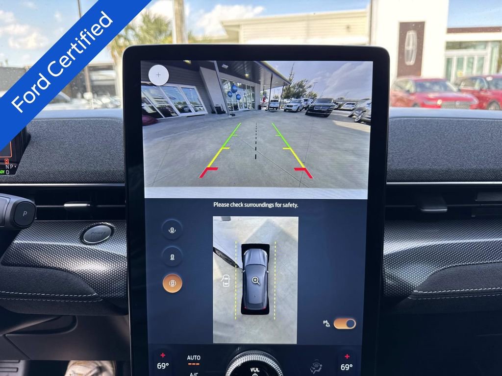 Certified 2025 Ford Mustang Mach-E GT image 28