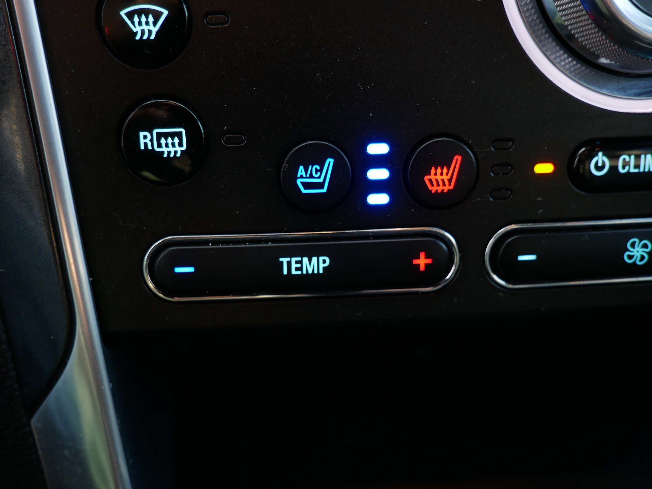 Certified 2017 Ford Explorer Sport w/ Equipment Group 401A image 32