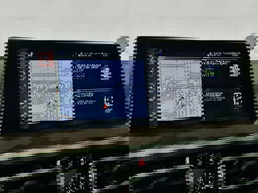 Used 2023 BMW X3 xDrive30i w/ Premium Essential Package image 20