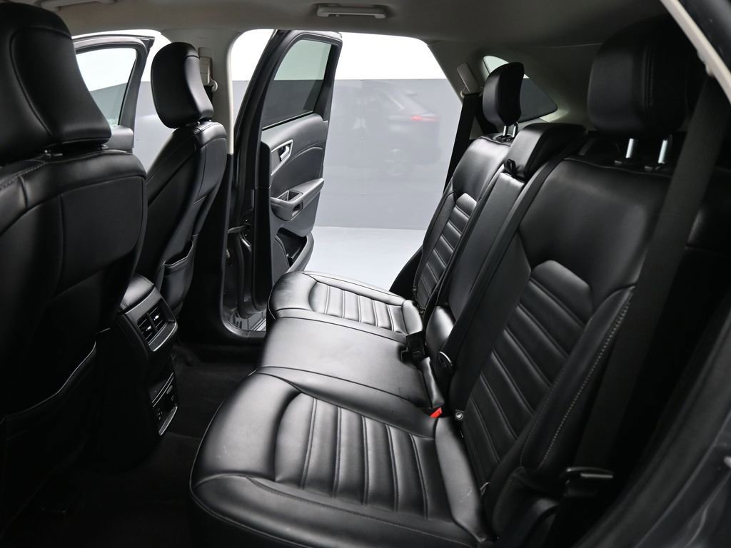 Certified 2021 Ford Edge SEL w/ Convenience Package image 20