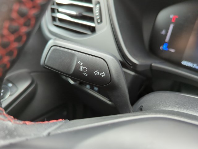 Certified 2024 Ford Escape ST-Line AWD/4WD image 35
