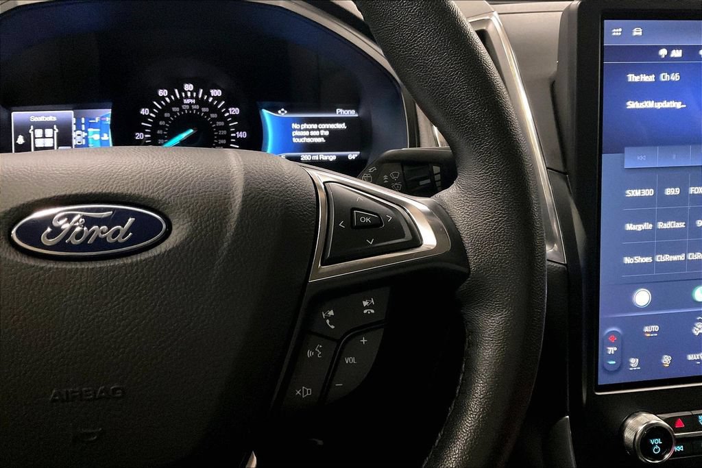 Certified 2024 Ford Edge Titanium AWD/4WD image 18