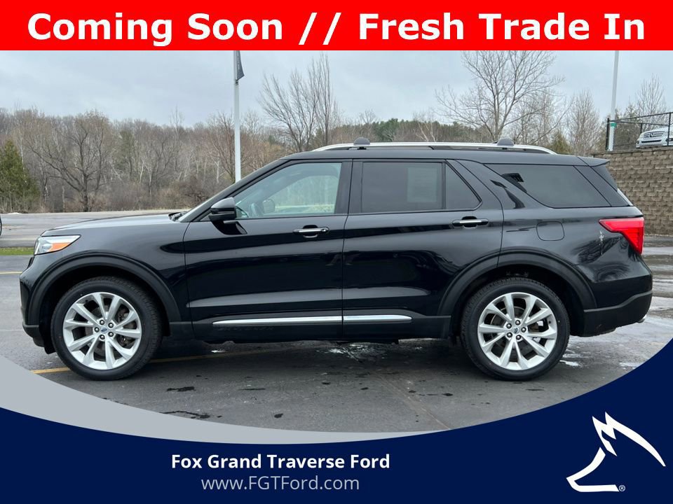 Certified 2023 Ford Explorer Platinum w/ Technology Package AWD/4WD image 4