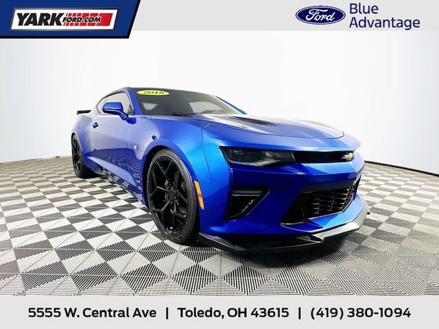 Used 2018 Chevrolet Camaro SS RWD image 1