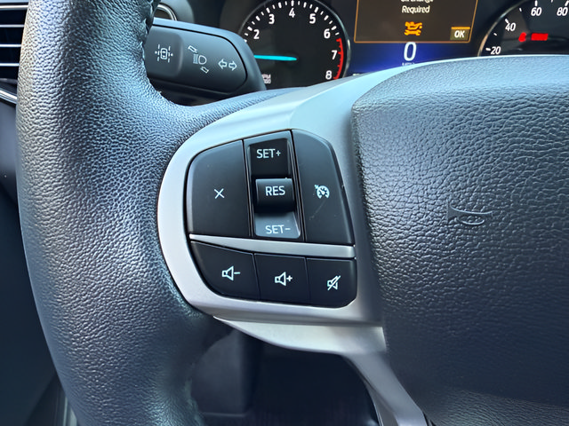 Certified 2023 Ford Explorer XLT w/ Equipment Group 202A AWD/4WD image 19