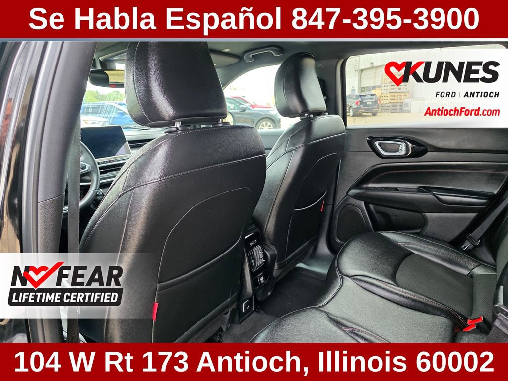 Used 2024 Jeep Compass Trailhawk AWD/4WD image 26
