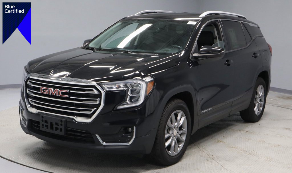 Used 2022 GMC Terrain SLT w/ LPO, Floor Liner Package image 1