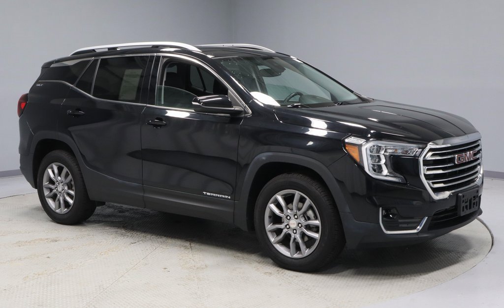 Used 2022 GMC Terrain SLT w/ LPO, Floor Liner Package