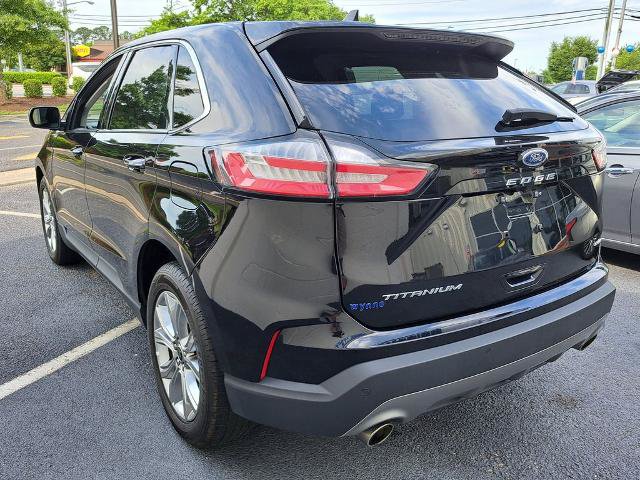 Certified 2024 Ford Edge Titanium AWD/4WD image 3