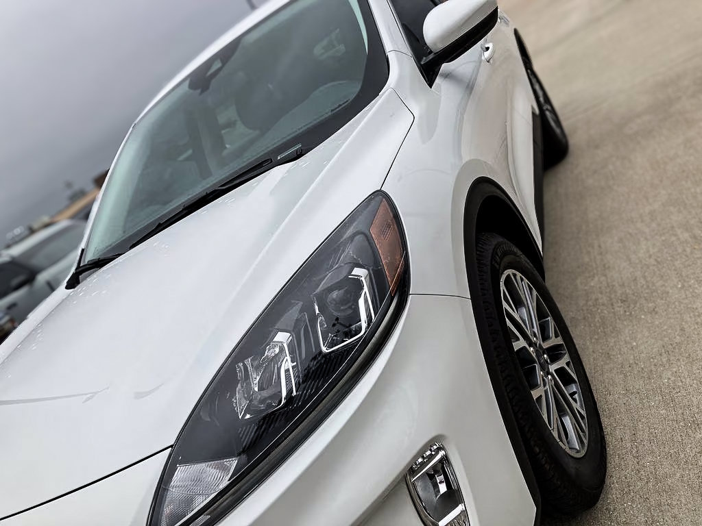 Certified 2022 Ford Escape SEL AWD/4WD image 14