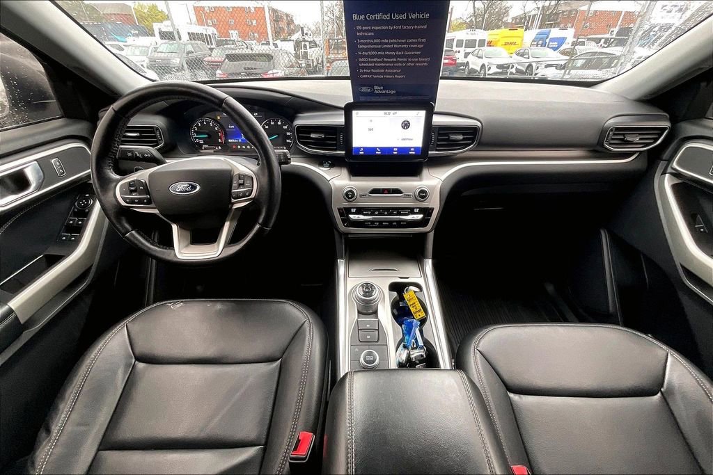 Certified 2020 Ford Explorer XLT w/ Equipment Group 202A image 13