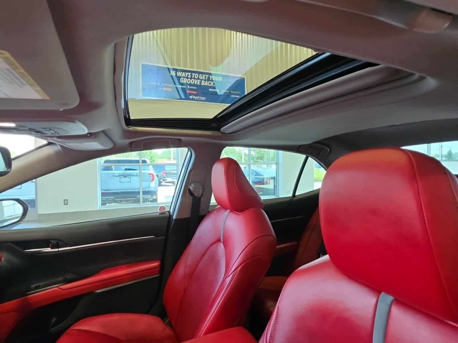Used 2021 Toyota Camry XSE FWD image 18