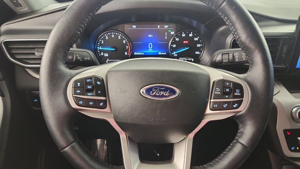 Certified 2022 Ford Explorer XLT w/ Equipment Group 202A image 12
