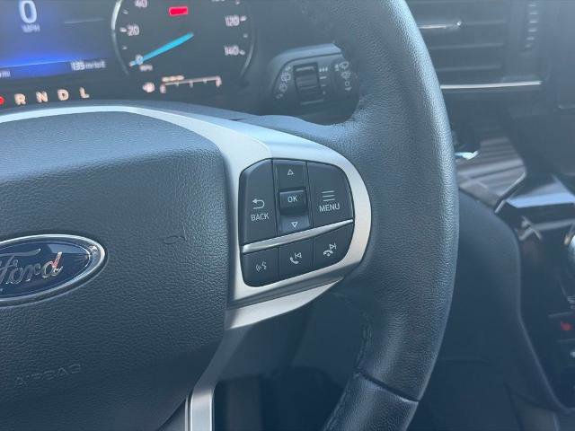 Certified 2022 Ford Explorer Limited w/ Equipment Group 301A image 18