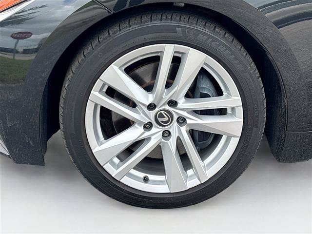 Used 2024 Lexus IS 300 w/ Comfort Package RWD image 34