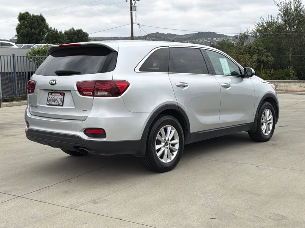 Used 2020 Kia Sorento LX FWD image 7