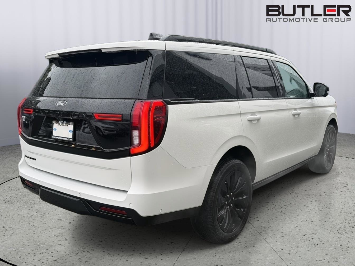 Certified 2025 Ford Expedition Platinum w/ Stealth Appearance Package AWD/4WD image 6