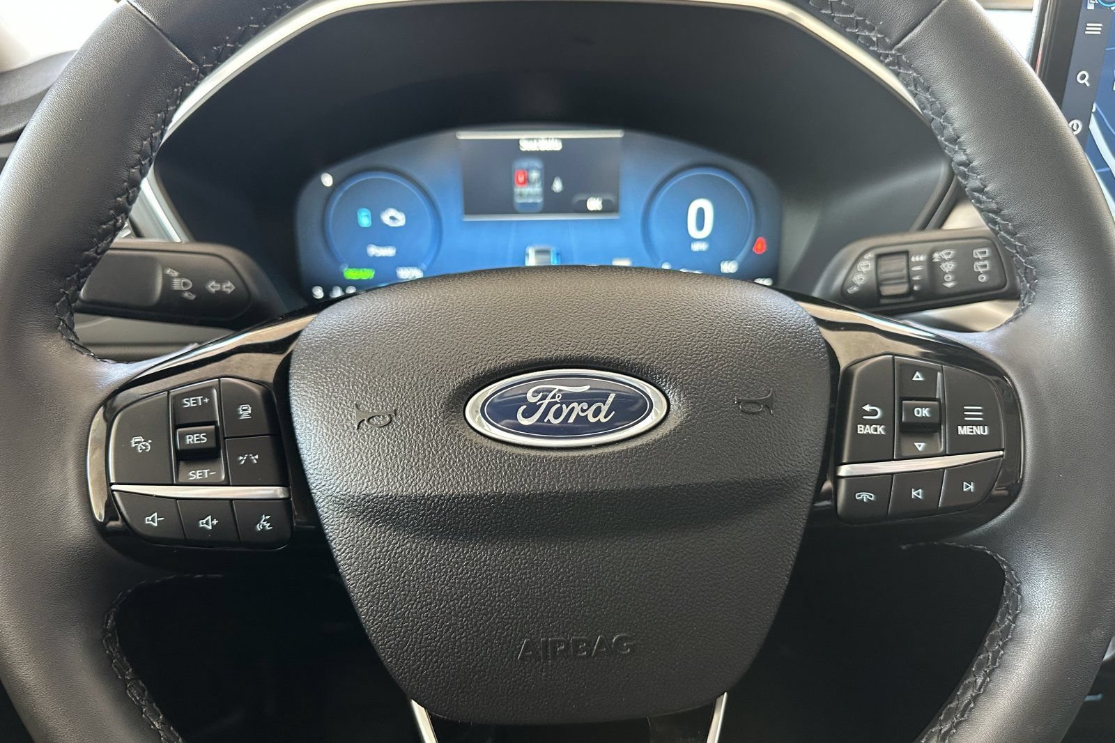 Certified 2023 Ford Escape SE w/ PHEV Premium Package FWD image 23