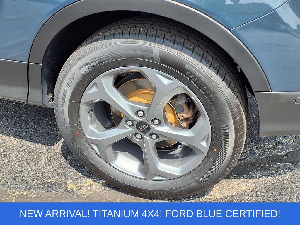 Certified 2019 Ford Escape Titanium AWD/4WD image 29