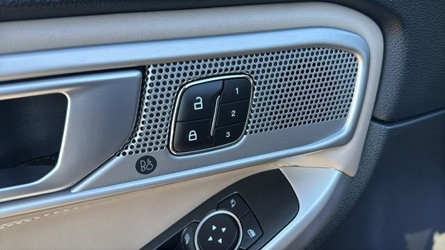 Certified 2023 Ford Explorer Limited w/ Equipment Group 301A image 12