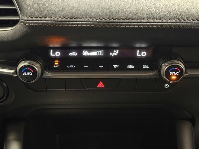 Used 2025 MAZDA MAZDA3 s FWD image 30