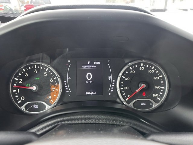 Used 2017 Jeep Renegade Latitude w/ Cold Weather Group image 21