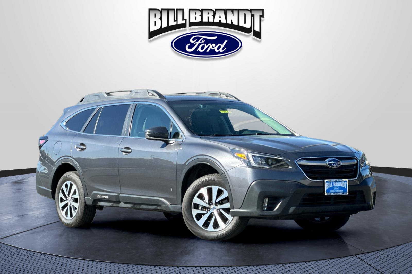 Used 2022 Subaru Outback Premium AWD/4WD image 1
