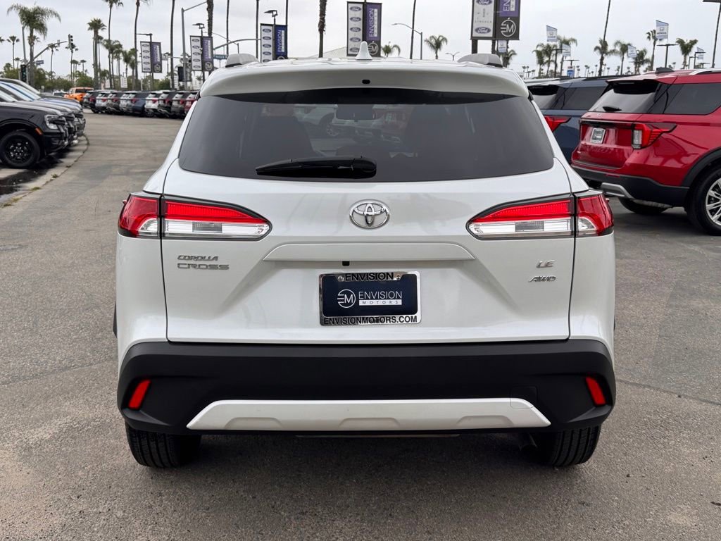 Used 2024 Toyota Corolla Cross LE AWD/4WD image 11