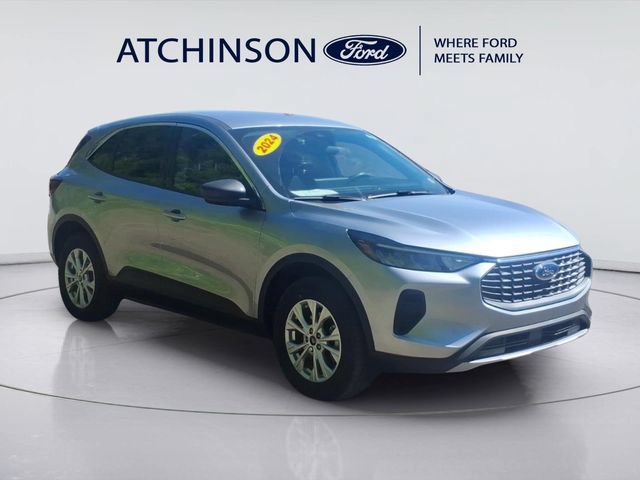Certified 2024 Ford Escape Active w/ Tech Pack #1 AWD/4WD image 3
