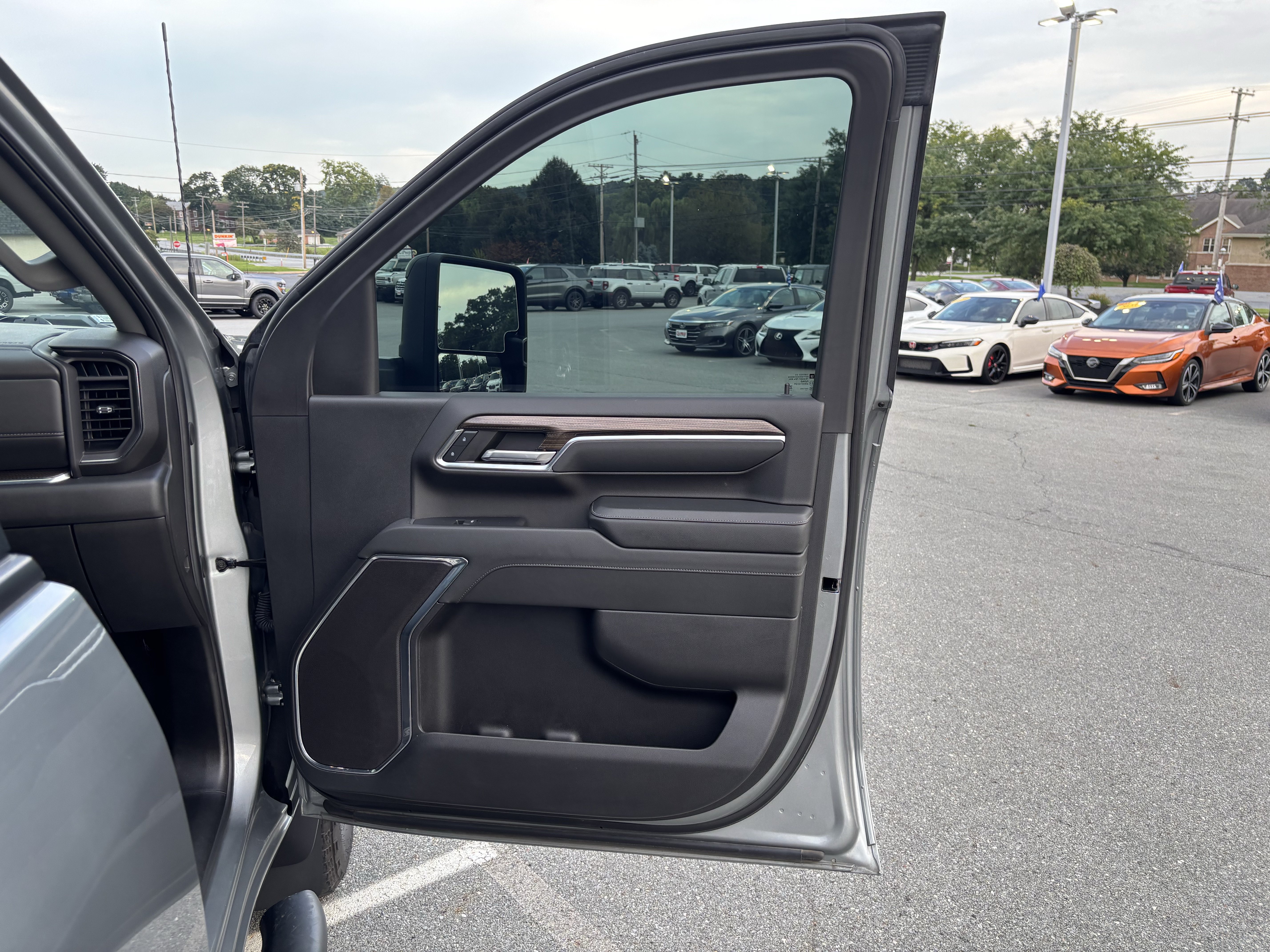 Used 2024 Chevrolet Silverado 2500 LT w/ All Star Edition AWD/4WD image 37