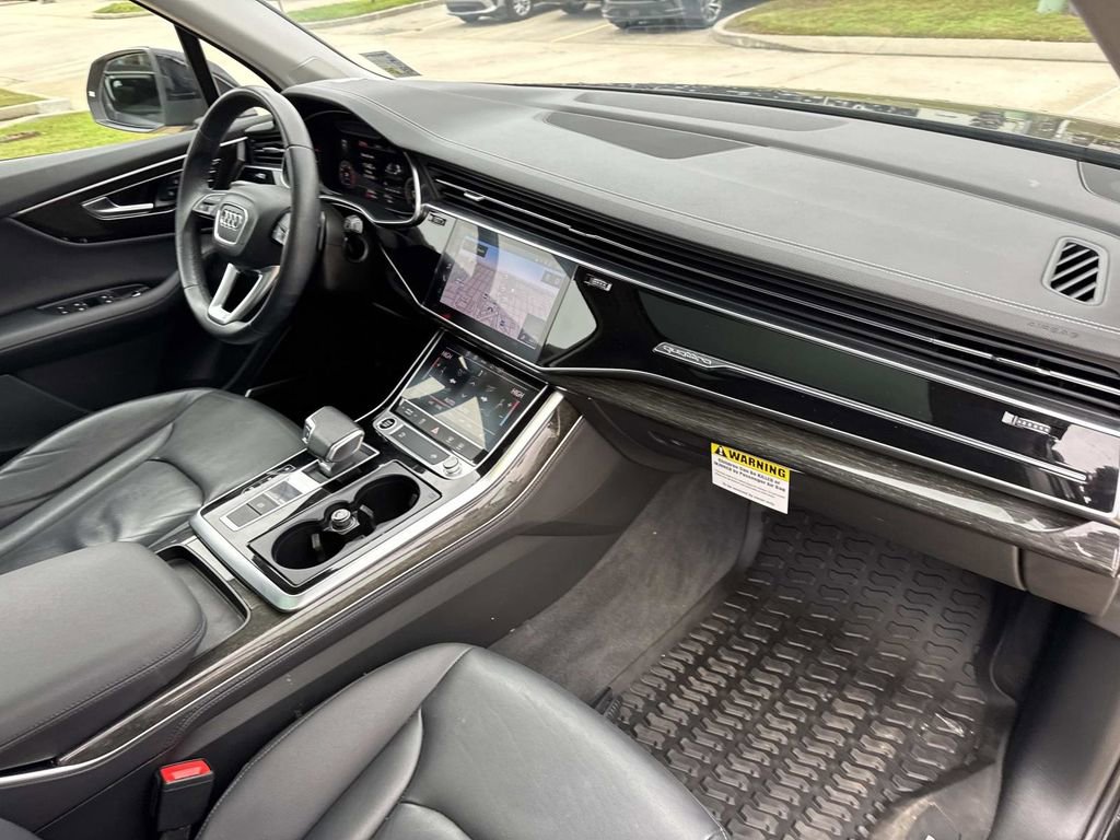 Used 2023 Audi Q7 3.0T Premium Plus w/ Premium Plus Package image 15