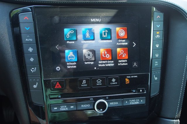 Used 2025 INFINITI QX50 Luxe AWD/4WD image 31