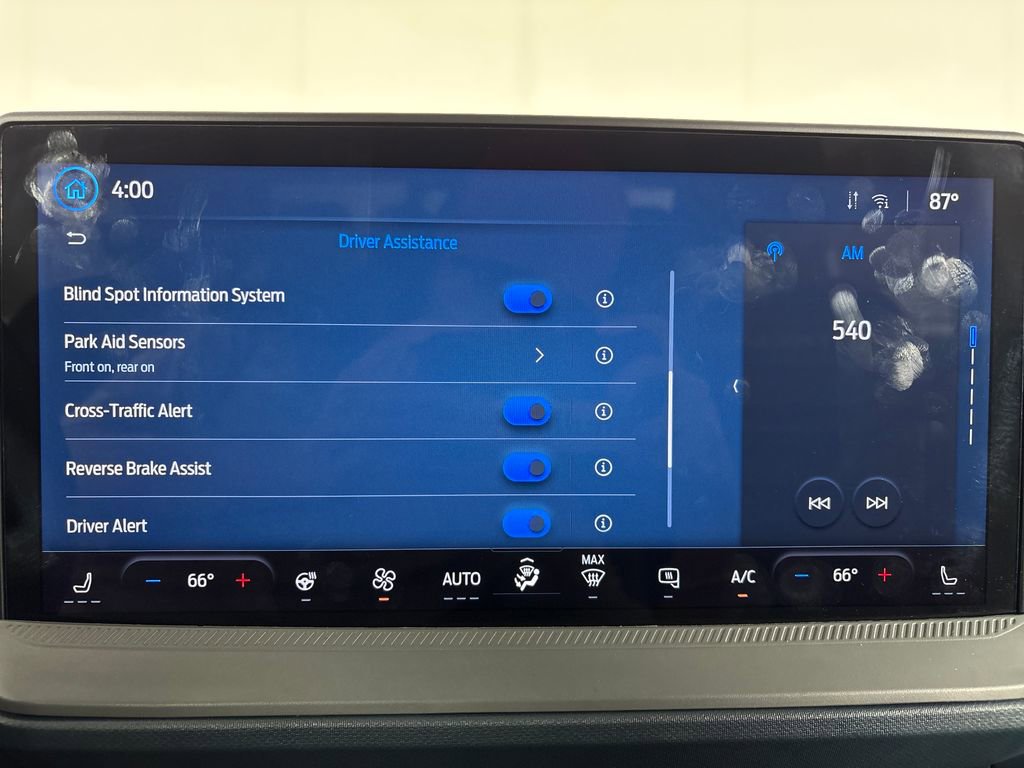 Certified 2025 Ford Maverick Tremor AWD/4WD image 35